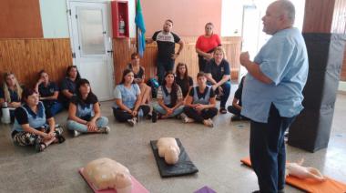 Curso gratuito en San Cayetano: Aprende RCP y uso del DEA para salvar vidas