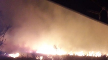 Desastre nocturno en Lobería: Incendio descontrolado, techos desgarrados y caos por tormenta intensa