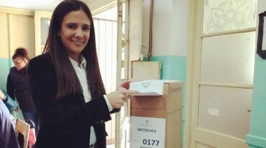 Vallota fue a votar y se mostró confiada de la campaña llevada a cabo