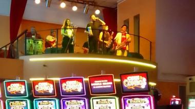 Bingo Golden Palace: 25 años de música, premios en efectivo y diversión
