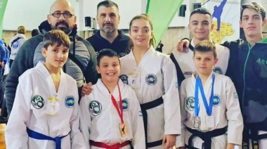 Tres campeones metropolitanos y podios en el Torneo de Taekwondo