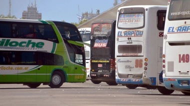 El pase sanitario podría aplicarse en transporte de media y larga distancia