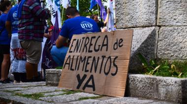 Jornada nacional contra el hambre: Protestan en Necochea y todo el país