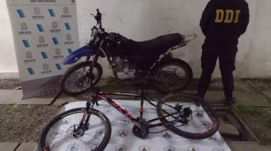 Identifican a uno de los ladrones que hicieron un boquete para robar en una casa