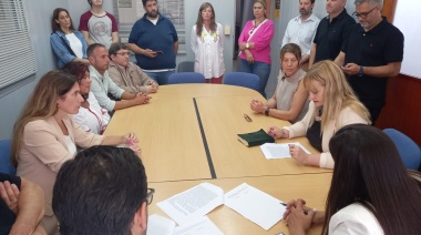 Se firmó el convenio para el uso compartido del edificio en Avenida 58: beneficio para la Escuela N° 17 y el Instituto Río Quequén