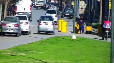 Quedó filmado por las cámaras de monitoreo de la Muni de Necochea y terminó detenido
