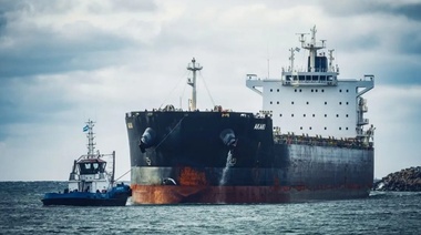 Puerto Quequén y "la mayor carga de todos los tiempos"