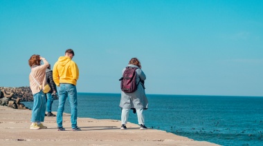 Necochea en fin de semana largo: Turismo activo y ocupación hotelera al 70%