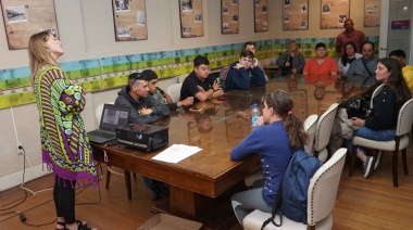 Inclusión en las Playas de Necochea: presentaron a los nuevos cuidadores de playa