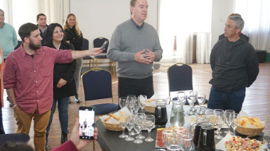 “El trabajo que hacen ustedes es vital para construir ciudadanía”, destacó Marcelo Schwarz en el agasajo a la prensa