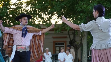 "Danzas de arena y mar": un encuentro folclórico para disfrutar en el Balneario de San Cayetano