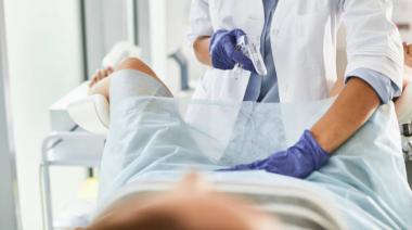Campaña preventiva contra el cáncer de cuello uterino en San Cayetano
