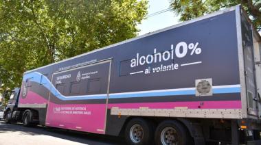 El camión itinerante de la ANSV lleva concientización vial a distintas ciudades durante el verano