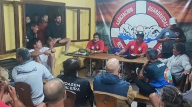 Guardavidas en lucha: Persiste el paro por mejoras salariales en Necochea y Quequén