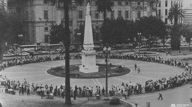 El amor que vence al olvido: Aniversario de las Madres de Plaza de Mayo