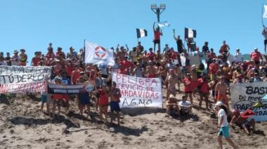 Guardavidas de Necochea rechazan tergiversación mediática y defienden su labor