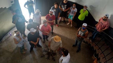 La Escuela Especial N° 503 visitó el Faro: participarán de la instancia provincial de la Feria de Ciencias