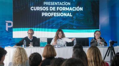 Con el respaldo de Puerto Quequén, más de 200 jóvenes arrancan su formación profesional