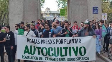 Marcha mundial de la marihuana en Necochea: reclamo por la regulación del cannabis para todos sus usos