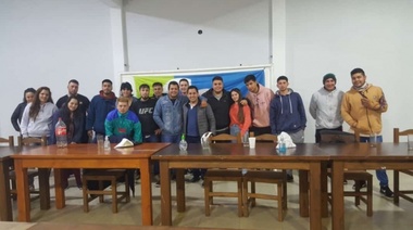 La juventud del Partido Fe realiza asistencia alimentaria a familias e instituciones