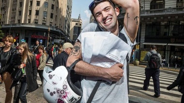 Desde capital, Pedro “el cadete” Rosenblat llama a votar a una candidata necochense