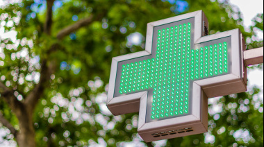 Farmacias de turno en Necochea, Quequén, La Dulce y Juan N. Fernández: cronograma completo de noviembre 2025