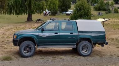 Necochenses indignados por el robo de su camioneta en cercanías de la Feria de las Colectividades