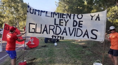 Reunión entre el intendente y guardavidas por el conflicto laboral