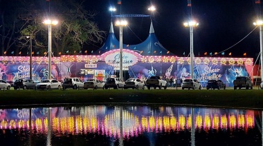 El clásico del verano llega a Necochea: El Fantástico Circo Acuático instalado en la ciudad