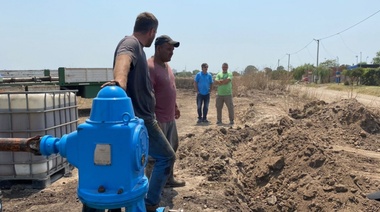 Siguen los trabajos: se conectó a la red el pozo de agua de 87 y 50