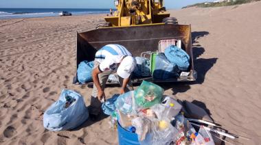 Operativo de limpieza en la Villa Balnearia y otros puntos de Necochea y Quequén