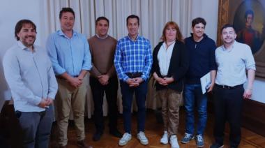 Fortaleciendo el cooperativismo en Necochea, Gildo Onorato del IPAC presentó nuevas iniciativas