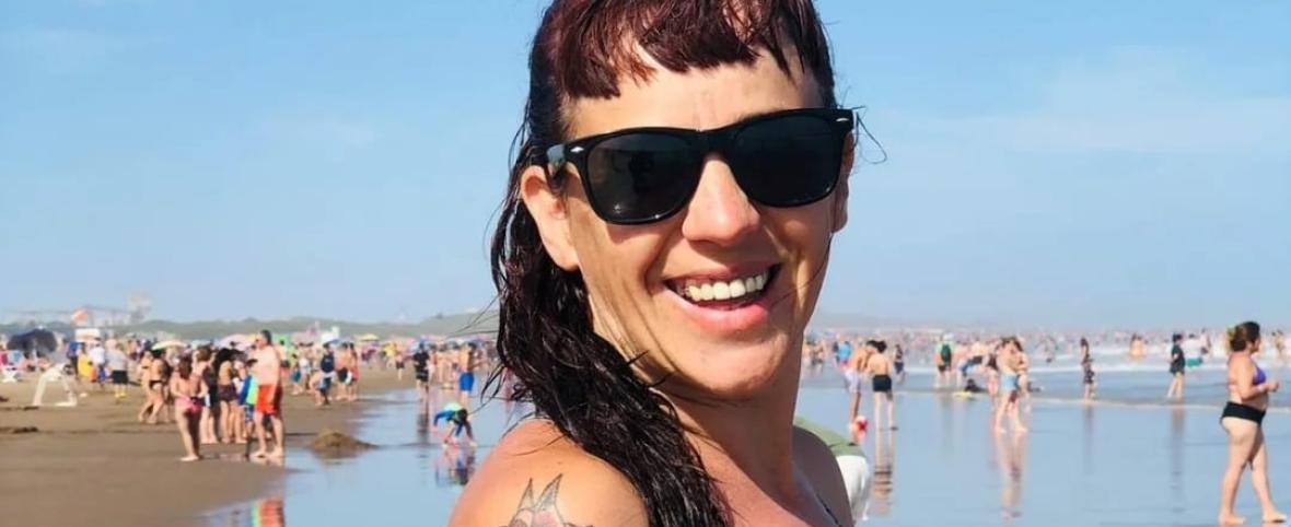 Sil, la docente necochense que rifa su moto y más premios para poder operarse