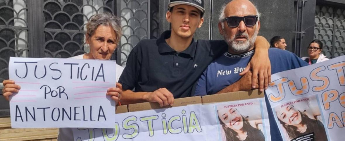 Marcha por Antonella Álvarez en Necochea: piden justicia y transparencia en la investigación