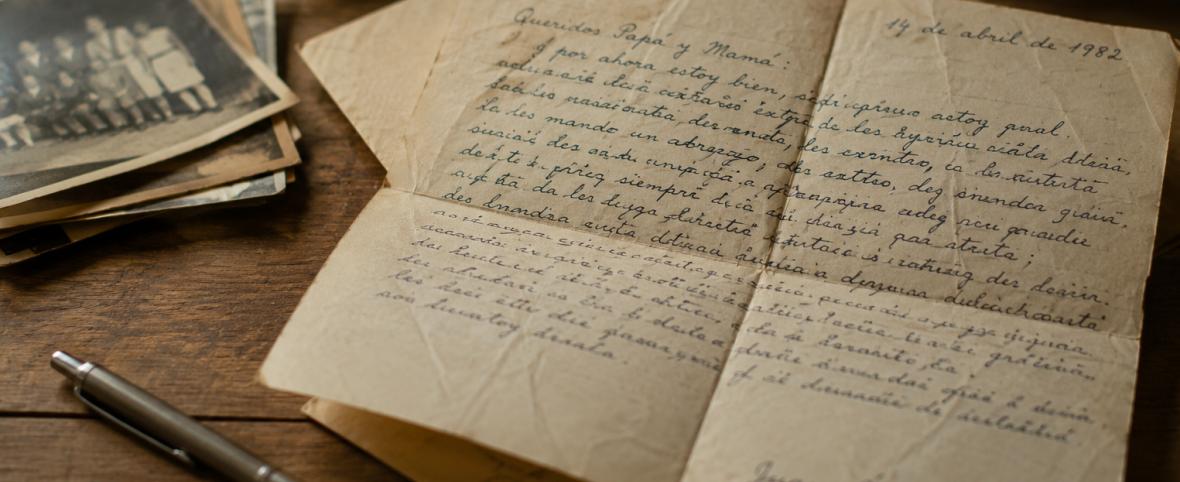 Encontraron en Necochea una carta de hace más de 40 años y buscan devolverla a su dueño