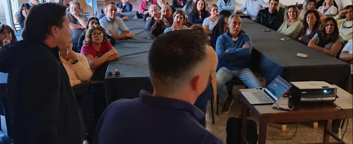 La apuesta de comerciantes de Necochea para que los vecinos compren primero en la ciudad