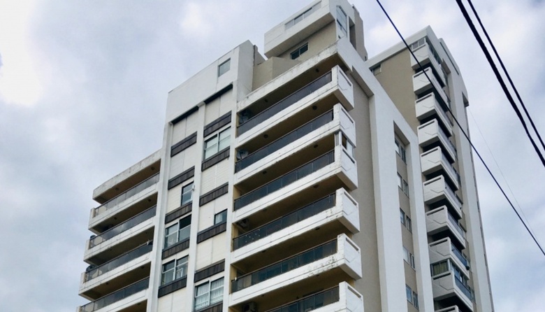 VENDO EXCELENTE DEPARTAMENTO EN EDIFICIO PROA NECOCHEA