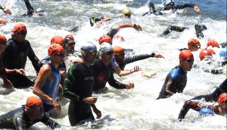 ¡Vuelve Sudestada! La clásica carrera de natación en aguas abiertas de ...