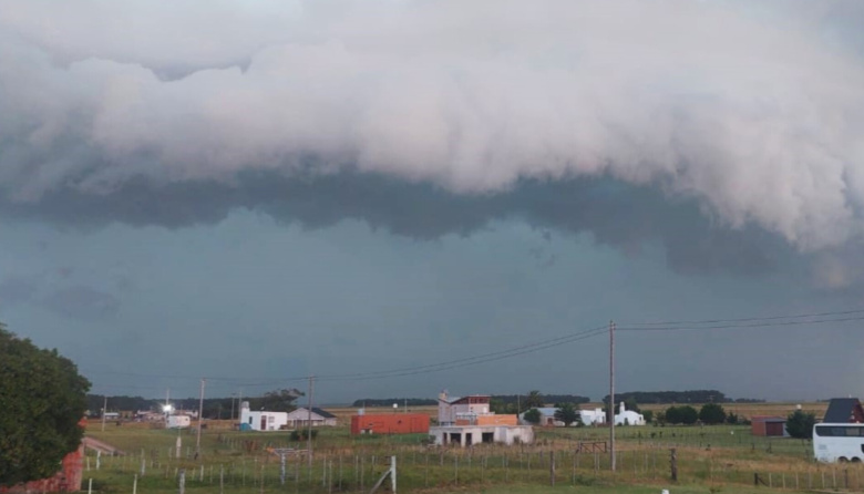 Martes con tormentas fuertes y alerta amarilla en Necochea