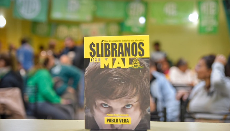 Pablo Vera presenta su libro "$Líbranos del mal" en Necochea