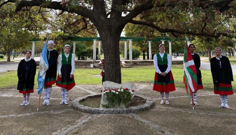 Festejo vasco en Necochea... y una oportunidad para recordar el horror del mundo