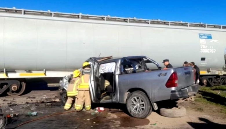 Tragedia en Entre Ríos: tres amigos de Tres Arroyos murieron al chocar contra un tren de carga