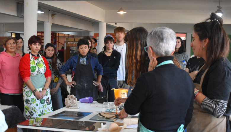 Semana de las Artes: la Escuela de Arte Nº1 Orillas del Quequén abre sus puertas con talleres, muestras y presentaciones