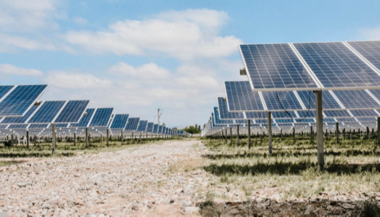 La Provincia construirá cinco nuevos parques solares, uno de ellos en San Cayetano