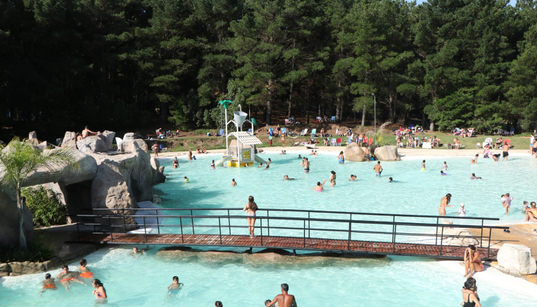 Balneario San Cayetano: tarifas 2025/26 y transporte gratuito por la inauguración