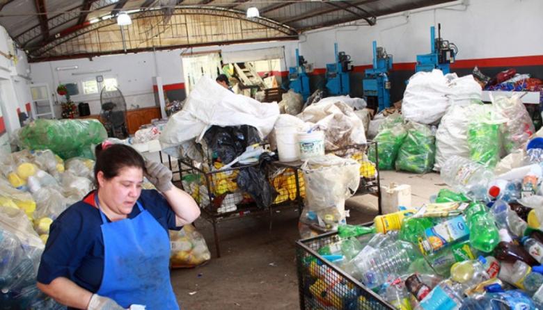 Alertan por falsos recaudadores que usan el nombre de “Todo para Ellos”