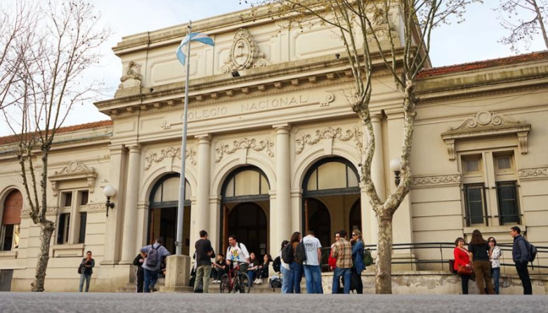 ¿Pensando en ser docente? Seis profesorados siguen con inscripción abierta en Necochea