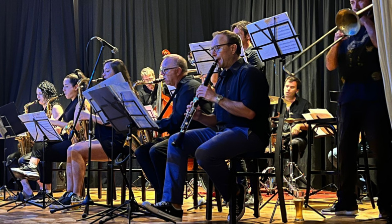 Música en vivo en el Centro Cultural Necochea: Brass Ensamble Jazz Band este sábado