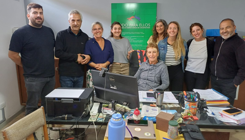 Puerto Quequén impulsa proyectos inclusivos en la Escuela 502 y Todo para Ellos