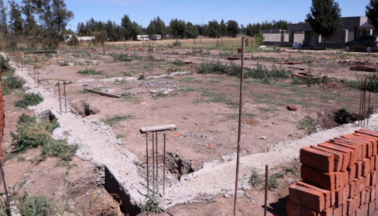 Avanza la construcción de la Escuela Técnica en San Cayetano con una inversión de $780 millones